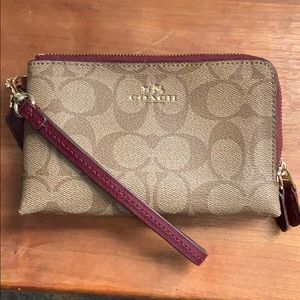 Double zipper Coach Wristlet